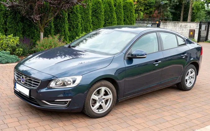 volvo mazowieckie Volvo S60 cena 50000 przebieg: 236000, rok produkcji 2015 z Radzymin